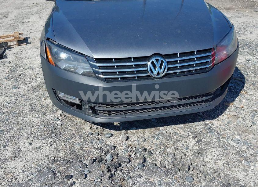 Photo 6 of 2013 Volkswagen Passat 2.5L SEL PREMIUM (VIN 1VWCP7A30DC131781)