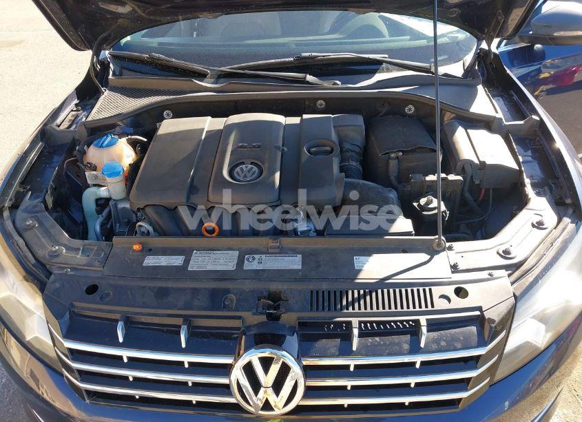 Photo 10 of 2012 Volkswagen Passat 2.5L SEL (VIN 1VWCP7A31CC082086)