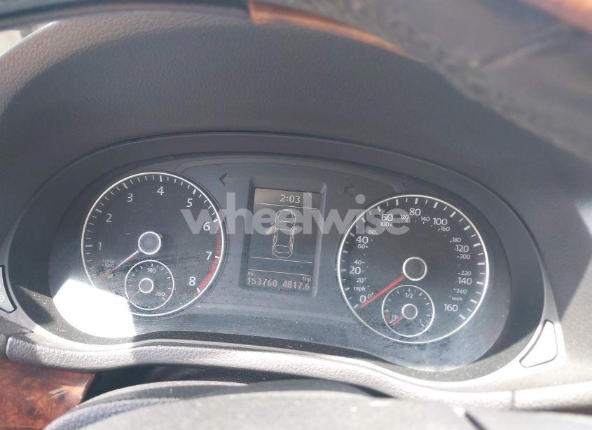 Photo 7 of 2013 Volkswagen Passat 2.5L SEL (VIN 1VWCP7A31DC077522)