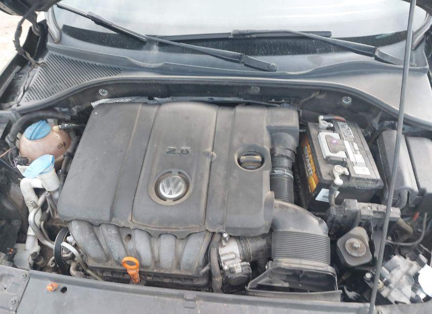 Photo 10 of 2012 Volkswagen Passat 2.5L SEL (VIN 1VWCP7A32CC054149)