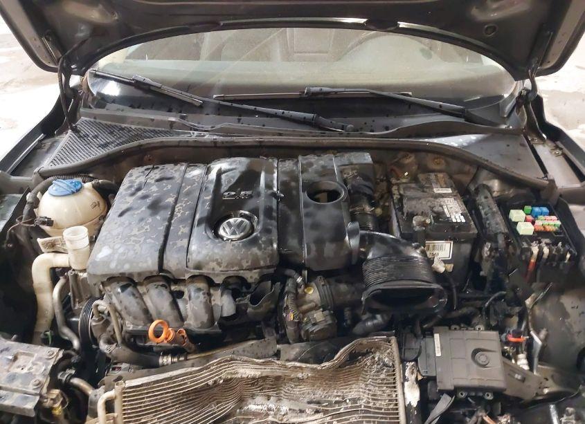Photo 10 of 2012 Volkswagen Passat 2.5L SEL PREMIUM (VIN 1VWCP7A32CC082680)