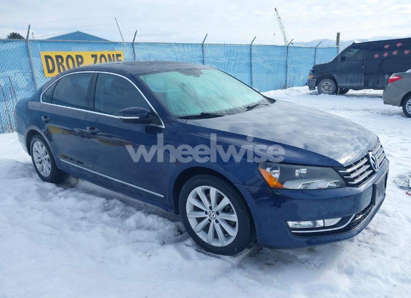 2013 Volkswagen Passat 2.5L SEL PREMIUM (VIN 1VWCP7A32DC089517) main photo