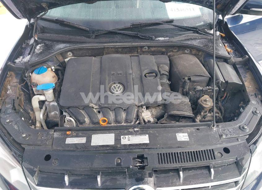Photo 10 of 2013 Volkswagen Passat 2.5L SEL PREMIUM (VIN 1VWCP7A32DC089517)
