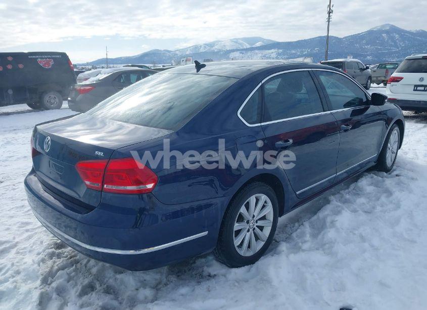 Photo 4 of 2013 Volkswagen Passat 2.5L SEL PREMIUM (VIN 1VWCP7A32DC089517)