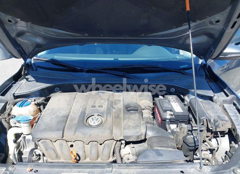 Photo 10 of 2012 Volkswagen Passat 2.5L SEL (VIN 1VWCP7A35CC029004)