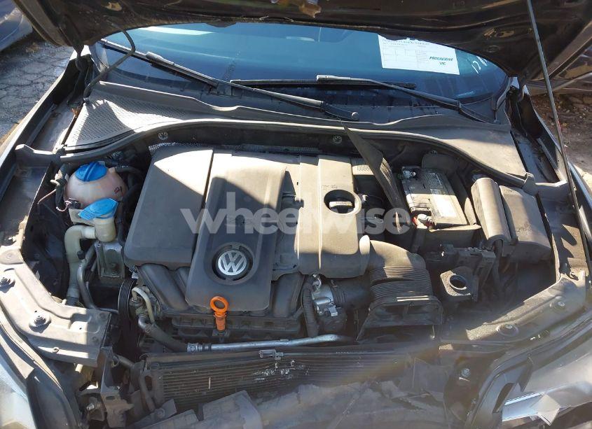 Photo 10 of 2013 Volkswagen Passat 2.5L SEL PREMIUM (VIN 1VWCP7A36DC078942)