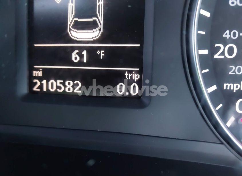 Photo 15 of 2013 Volkswagen Passat 2.5L SEL PREMIUM (VIN 1VWCP7A36DC078942)