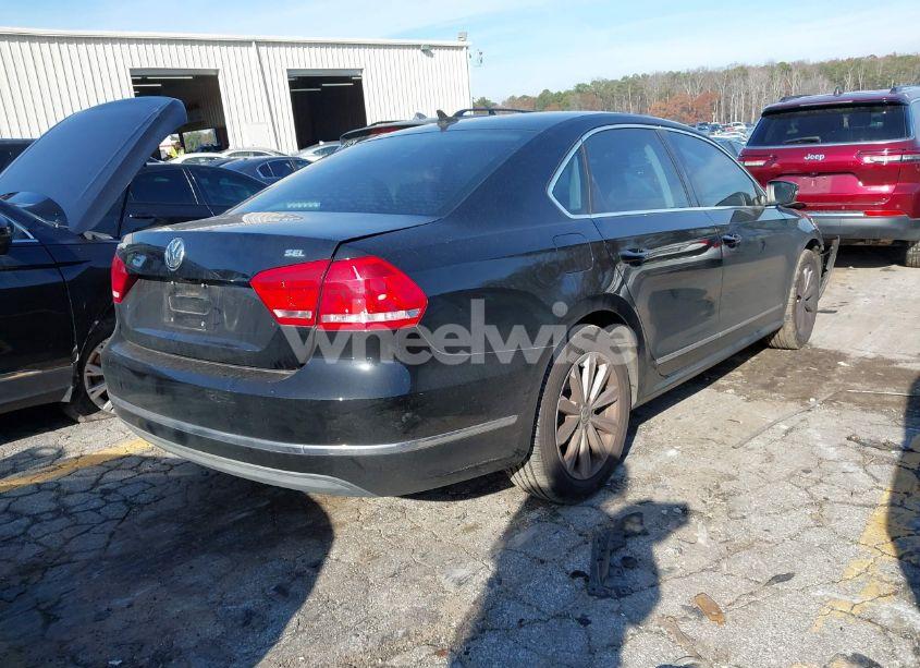 Photo 4 of 2013 Volkswagen Passat 2.5L SEL PREMIUM (VIN 1VWCP7A36DC078942)