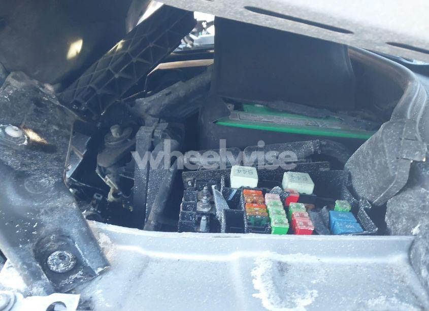 Photo 10 of 2012 Volkswagen Passat 2.5L SEL PREMIUM (VIN 1VWCP7A37CC105810)