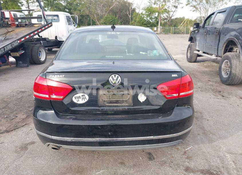Photo 16 of 2013 Volkswagen Passat 2.5L SEL PREMIUM (VIN 1VWCP7A37DC056870)