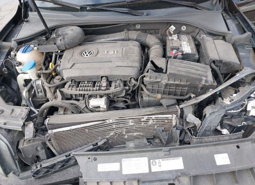 Photo 10 of 2014 Volkswagen Passat 1.8T SEL PREMIUM (VIN 1VWCS7A31EC084857)