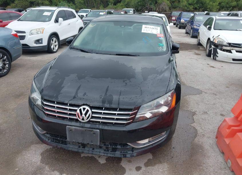 Photo 6 of 2014 Volkswagen Passat 1.8T SEL PREMIUM (VIN 1VWCS7A32EC019791)