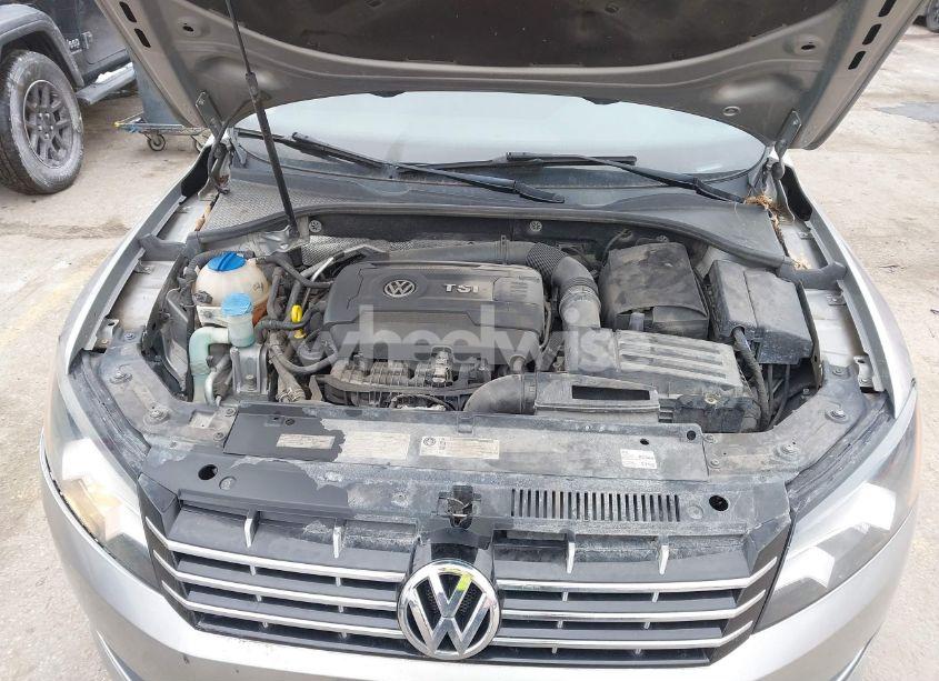 Photo 10 of 2014 Volkswagen Passat 1.8T SEL PREMIUM (VIN 1VWCS7A3XEC015097)