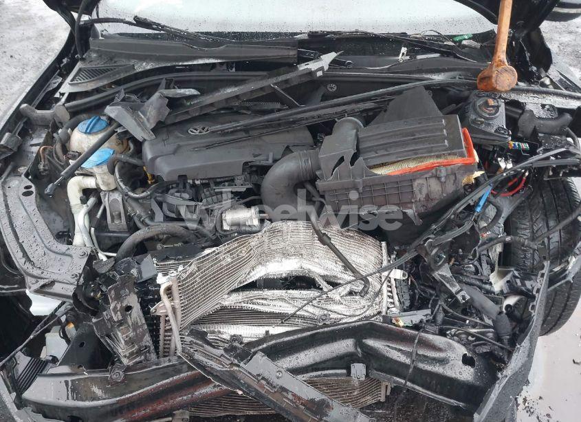 Photo 10 of 2016 Volkswagen Passat 1.8T SEL (VIN 1VWCT7A30GC018803)