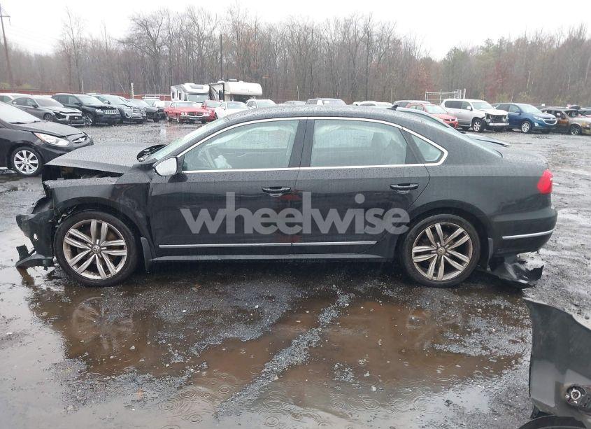 Photo 14 of 2016 Volkswagen Passat 1.8T SEL (VIN 1VWCT7A30GC018803)