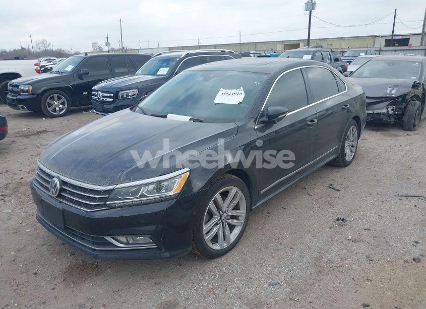 Photo 2 of 2017 Volkswagen Passat 1.8T SEL PREMIUM (VIN 1VWCT7A30HC046182)