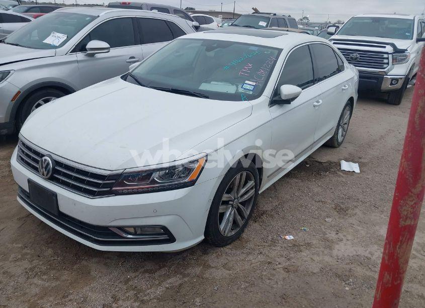Photo 2 of 2017 Volkswagen Passat 1.8T SEL PREMIUM (VIN 1VWCT7A30HC081224)