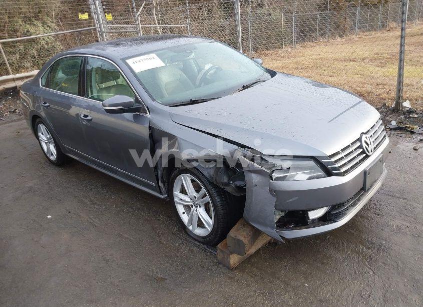 2014 Volkswagen Passat 1.8T SEL PREMIUM (VIN 1VWCT7A31EC054612) main photo