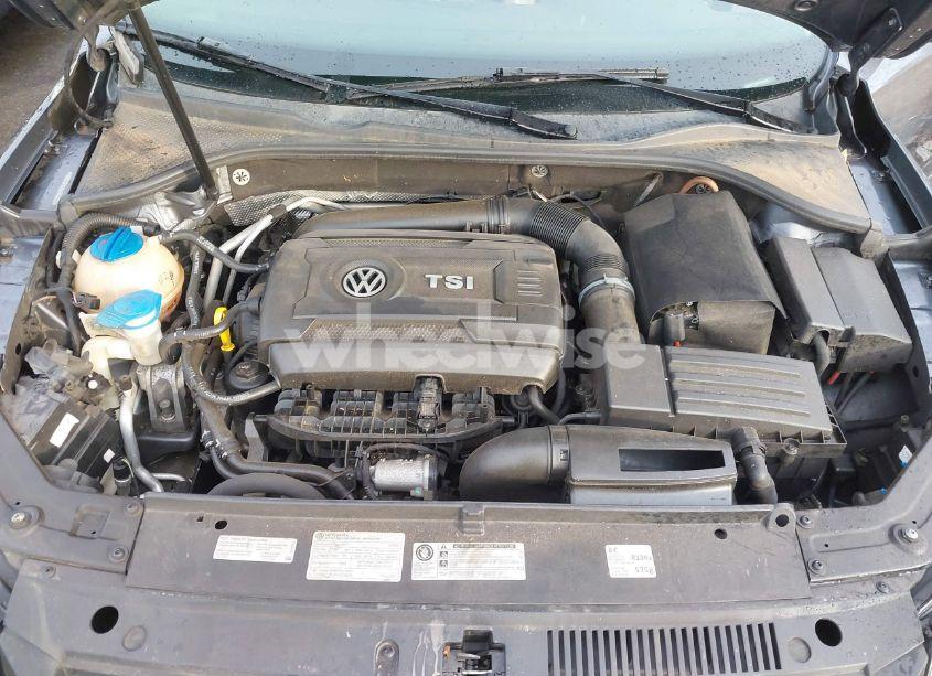 Photo 10 of 2014 Volkswagen Passat 1.8T SEL PREMIUM (VIN 1VWCT7A31EC054612)