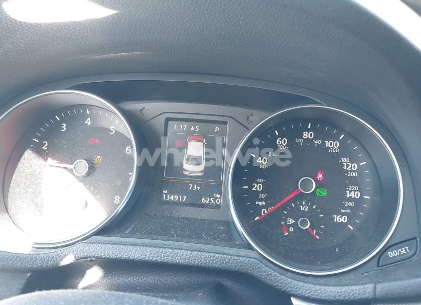 Photo 16 of 2016 Volkswagen Passat 1.8T SEL PREMIUM (VIN 1VWCT7A31GC001976)