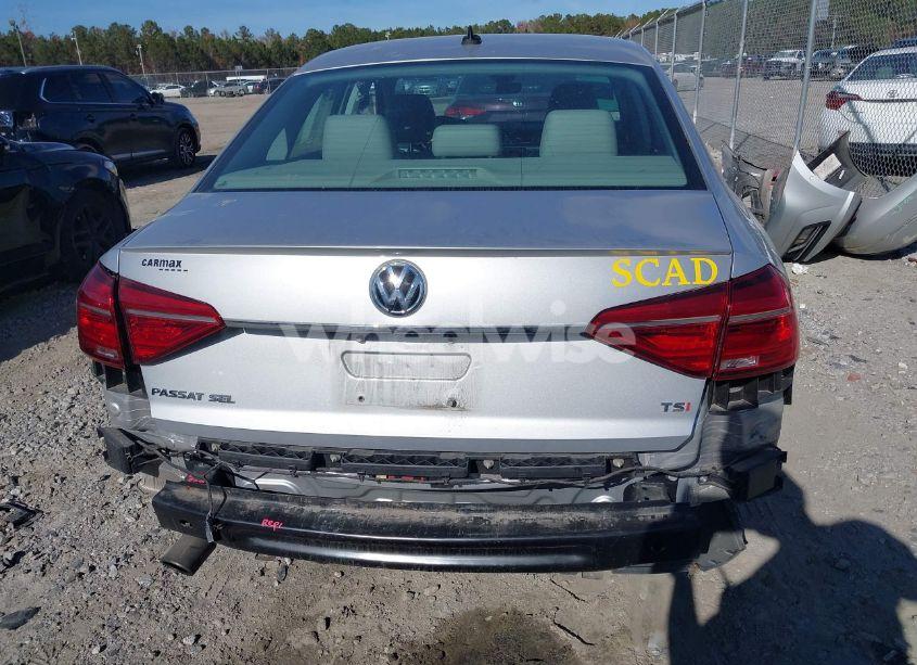 Photo 17 of 2016 Volkswagen Passat 1.8T SEL PREMIUM (VIN 1VWCT7A31GC001976)