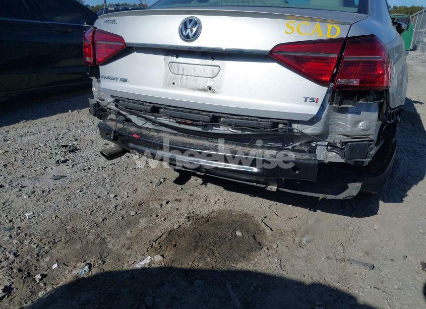 Photo 19 of 2016 Volkswagen Passat 1.8T SEL PREMIUM (VIN 1VWCT7A31GC001976)