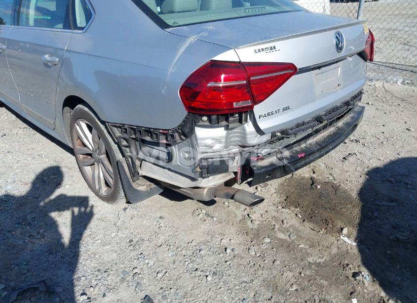 Photo 21 of 2016 Volkswagen Passat 1.8T SEL PREMIUM (VIN 1VWCT7A31GC001976)