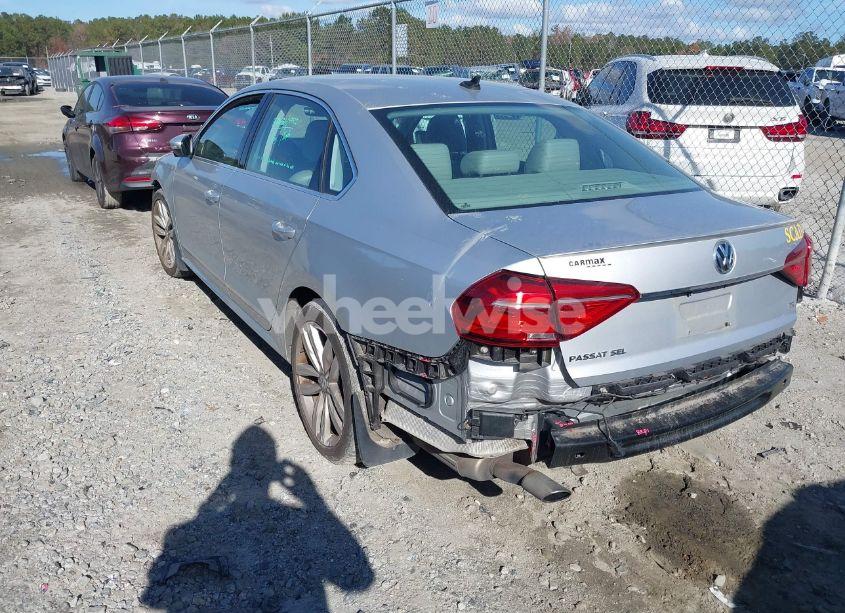 Photo 3 of 2016 Volkswagen Passat 1.8T SEL PREMIUM (VIN 1VWCT7A31GC001976)