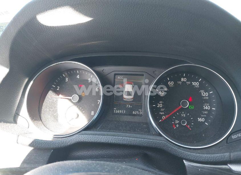 Photo 7 of 2016 Volkswagen Passat 1.8T SEL PREMIUM (VIN 1VWCT7A31GC001976)