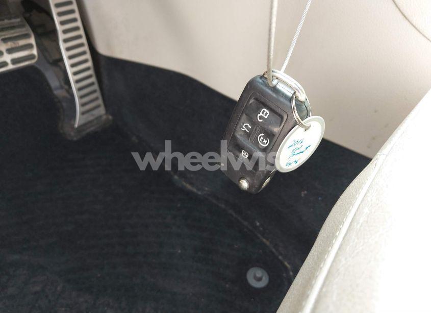 Photo 11 of 2016 Volkswagen Passat 1.8T SEL PREMIUM (VIN 1VWCT7A31GC015070)