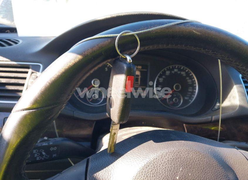 Photo 11 of 2014 Volkswagen Passat 1.8T SEL PREMIUM (VIN 1VWCT7A32EC033140)