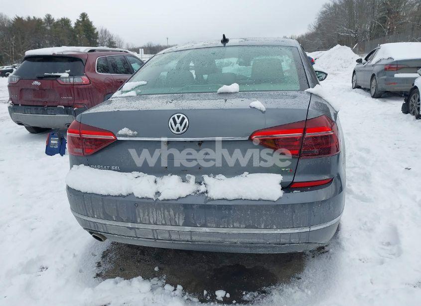 Photo 15 of 2017 Volkswagen Passat 1.8T SEL PREMIUM (VIN 1VWCT7A32HC033434)