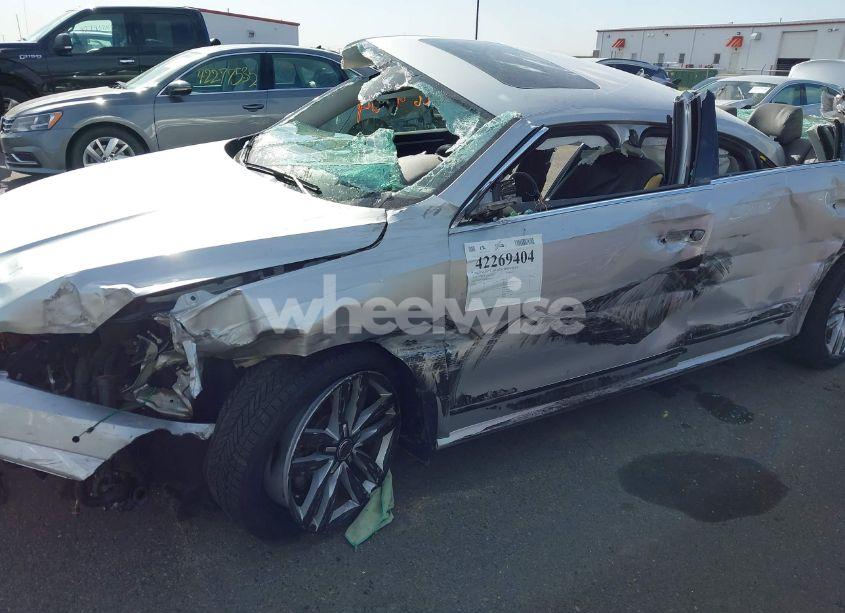 Photo 6 of 2017 Volkswagen Passat 1.8T SEL PREMIUM (VIN 1VWCT7A33HC060609)