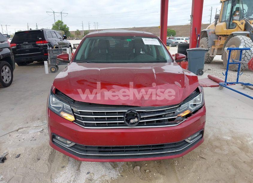 Photo 12 of 2016 Volkswagen Passat 1.8T SEL (VIN 1VWCT7A34GC065171)