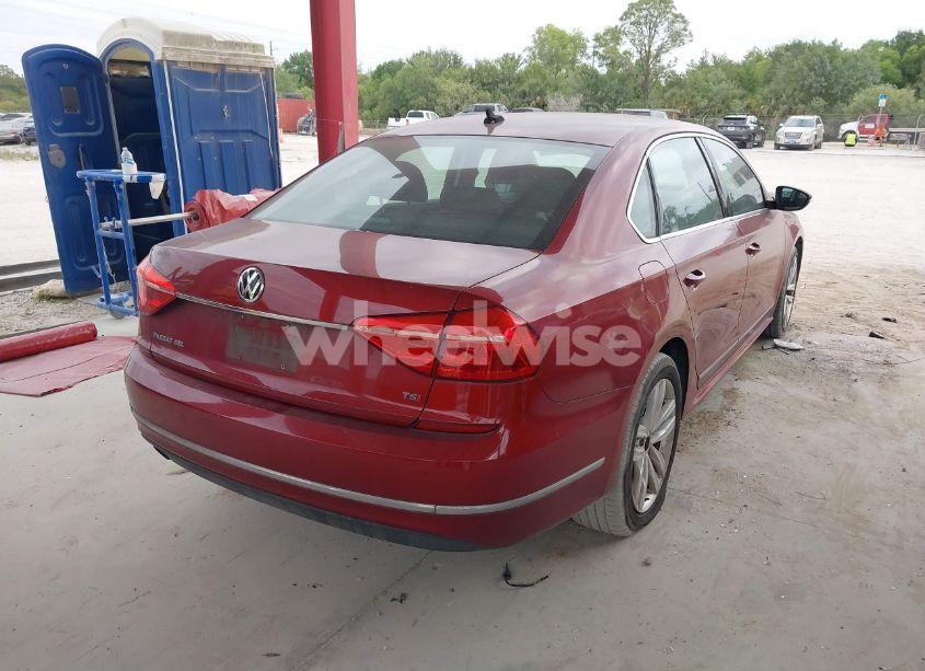 Photo 4 of 2016 Volkswagen Passat 1.8T SEL (VIN 1VWCT7A34GC065171)