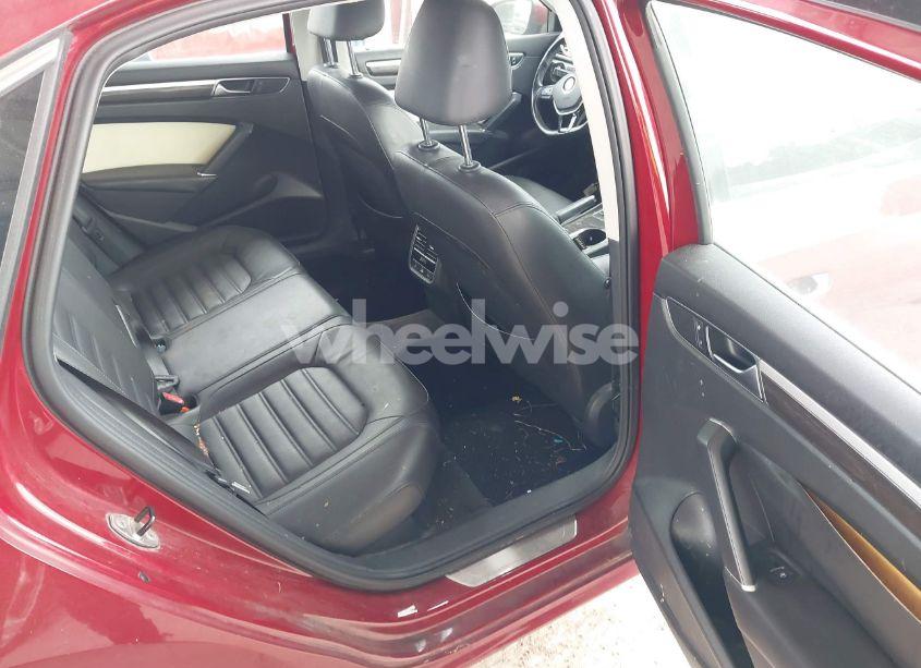 Photo 8 of 2016 Volkswagen Passat 1.8T SEL (VIN 1VWCT7A34GC065171)