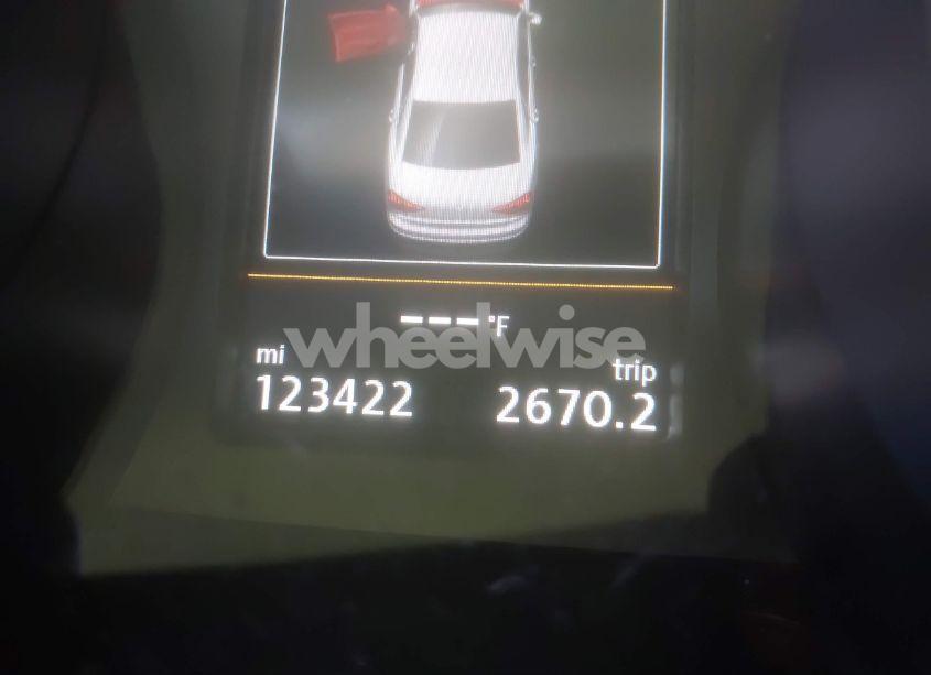 Photo 15 of 2016 Volkswagen Passat 1.8T SEL PREMIUM (VIN 1VWCT7A35GC011006)