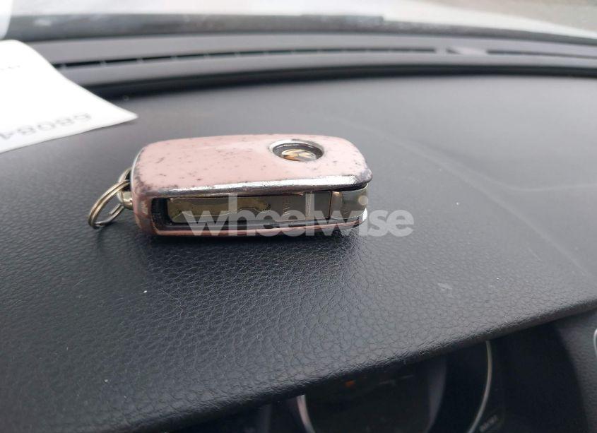 Photo 11 of 2017 Volkswagen Passat 1.8T SEL PREMIUM (VIN 1VWCT7A37HC062167)