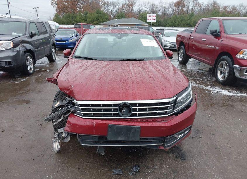 Photo 12 of 2017 Volkswagen Passat 1.8T SEL PREMIUM (VIN 1VWCT7A38HC085232)