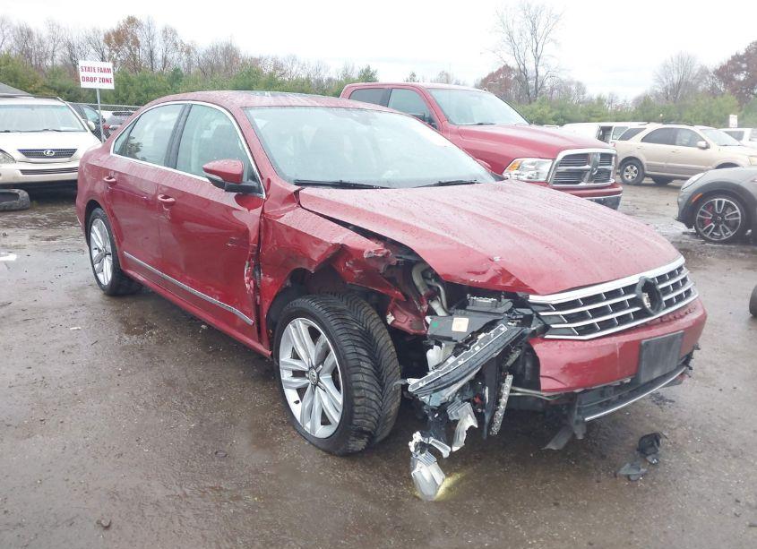 Photo 6 of 2017 Volkswagen Passat 1.8T SEL PREMIUM (VIN 1VWCT7A38HC085232)