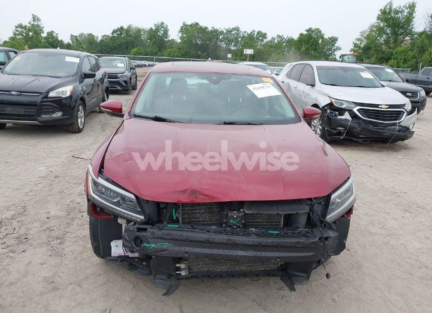 Photo 13 of 2017 Volkswagen Passat 1.8T SEL PREMIUM (VIN 1VWCT7A39HC075437)