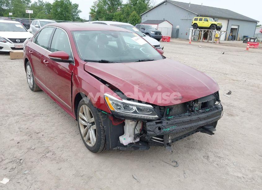 Photo 6 of 2017 Volkswagen Passat 1.8T SEL PREMIUM (VIN 1VWCT7A39HC075437)