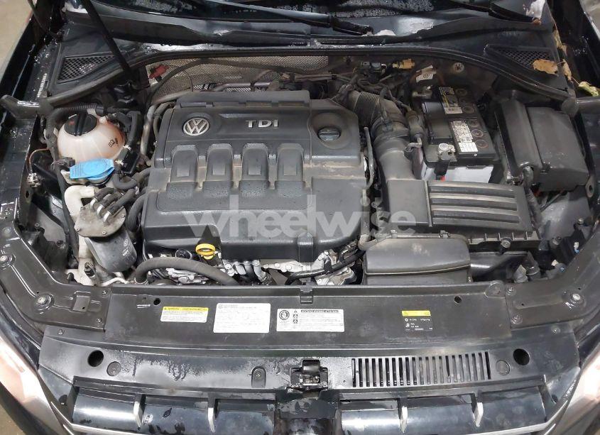 Photo 10 of 2015 Volkswagen Passat 2.0L TDI SEL PREMIUM (VIN 1VWCV7A30FC044066)