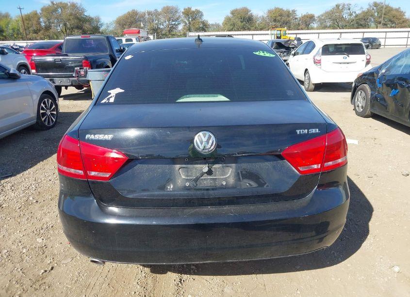 Photo 16 of 2015 Volkswagen Passat 2.0L TDI SEL PREMIUM (VIN 1VWCV7A31FC057263)