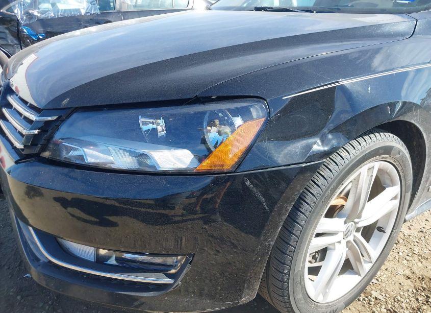 Photo 17 of 2015 Volkswagen Passat 2.0L TDI SEL PREMIUM (VIN 1VWCV7A31FC057263)