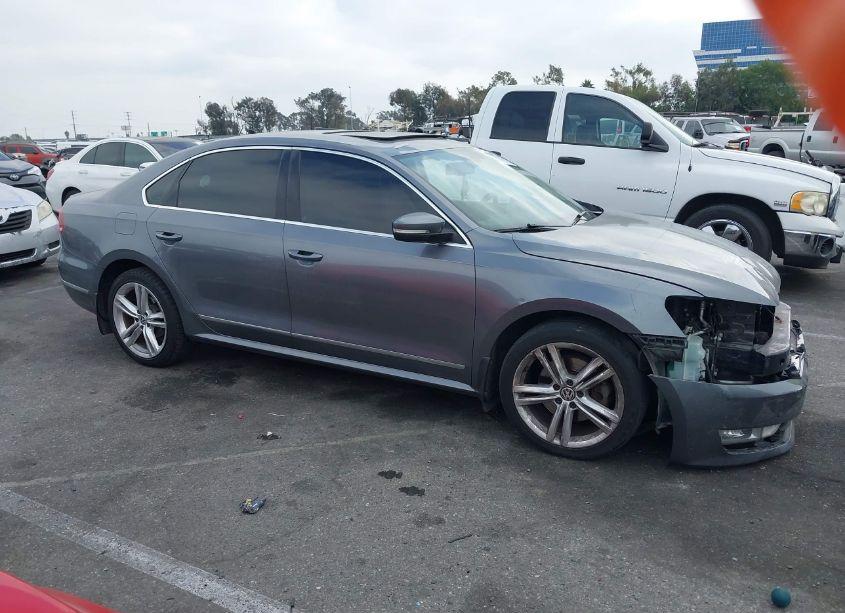 Photo 14 of 2015 Volkswagen Passat 2.0L TDI SEL PREMIUM (VIN 1VWCV7A33FC065963)