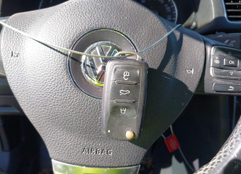 Photo 11 of 2015 Volkswagen Passat 2.0L TDI SEL PREMIUM (VIN 1VWCV7A35FC095806)