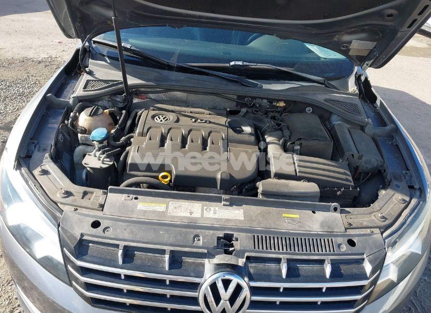 Photo 10 of 2015 Volkswagen Passat 2.0L TDI SEL PREMIUM (VIN 1VWCV7A38FC060712)