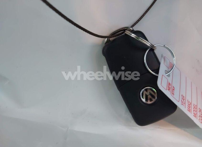 Photo 11 of 2015 Volkswagen Passat 2.0L TDI SEL PREMIUM (VIN 1VWCV7A39FC036953)