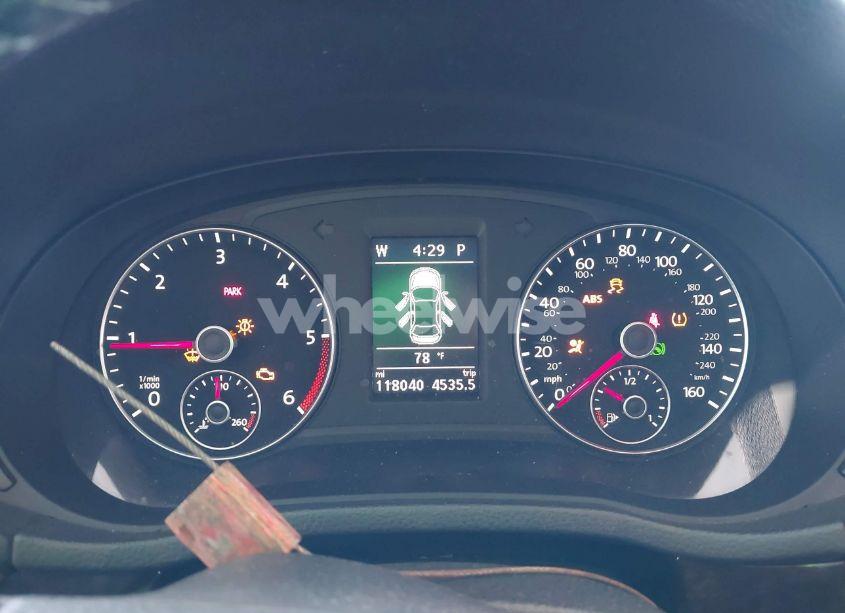 Photo 7 of 2015 Volkswagen Passat 2.0L TDI SEL PREMIUM (VIN 1VWCV7A39FC036953)